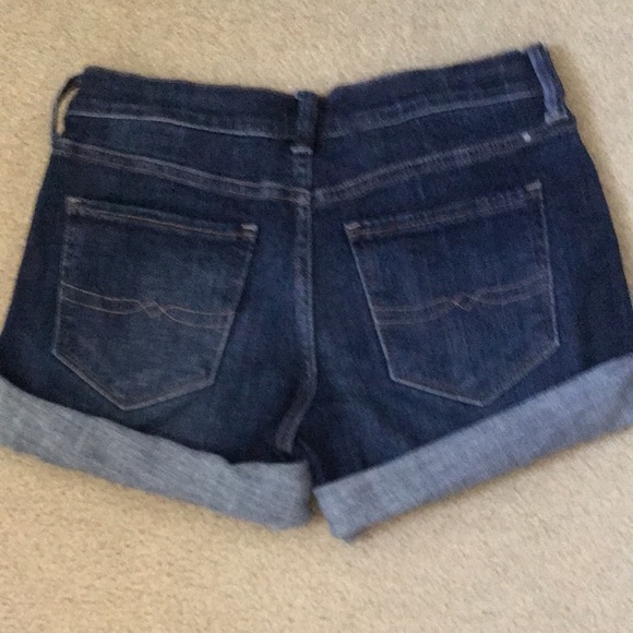 Lucky Brand Blue Denim - The Roll Up Shorts Size 24 - Picture 9 of 13